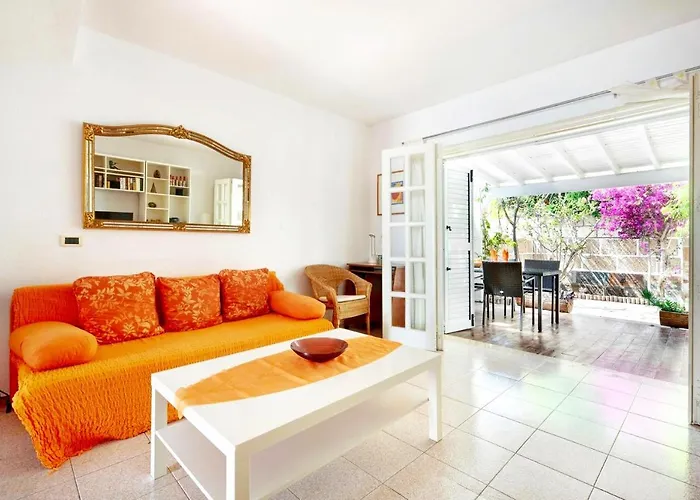 Tropical Bliss Retreat In Hébergement de vacances